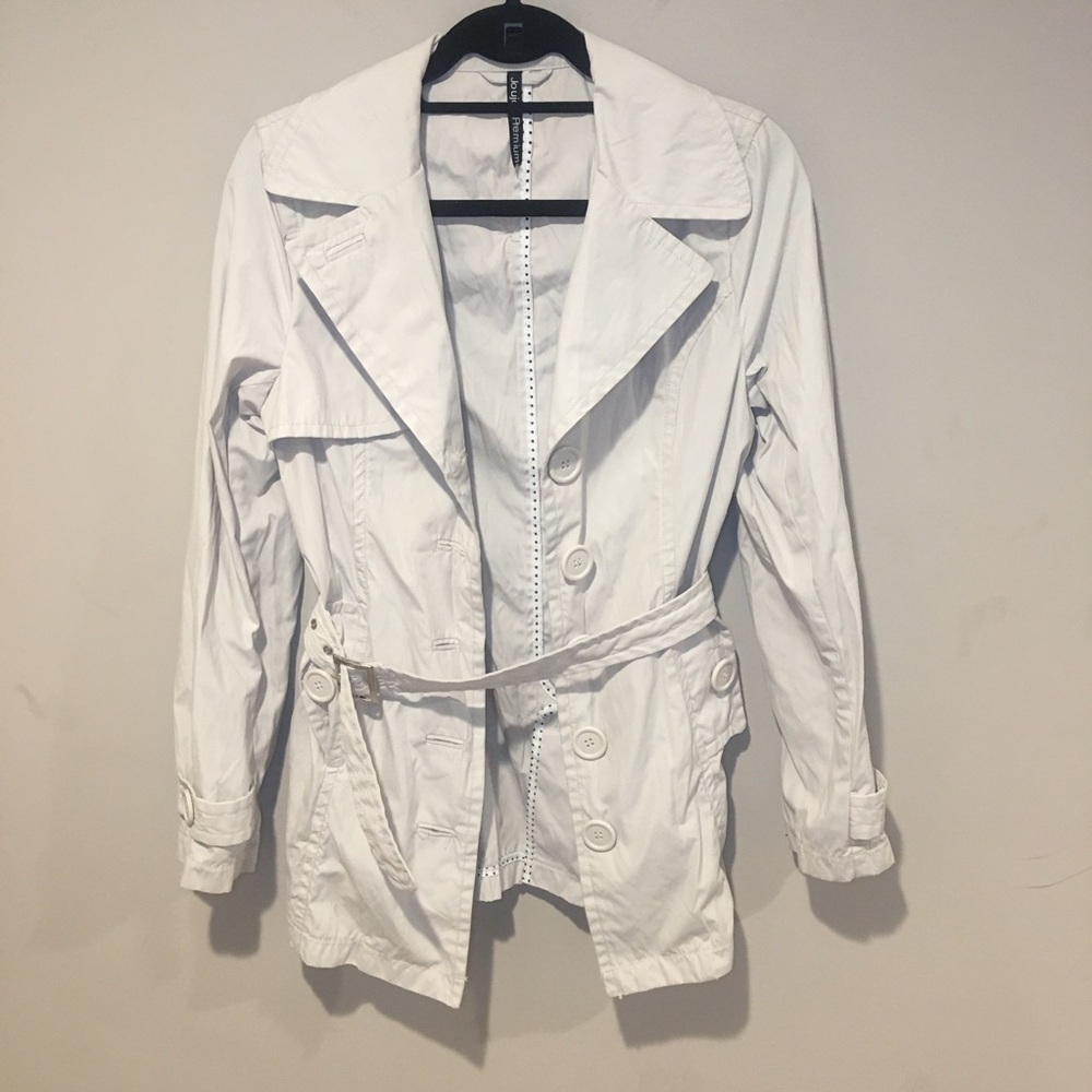 🎂 Joujou Belted Rain Coat Size Medium Preowned